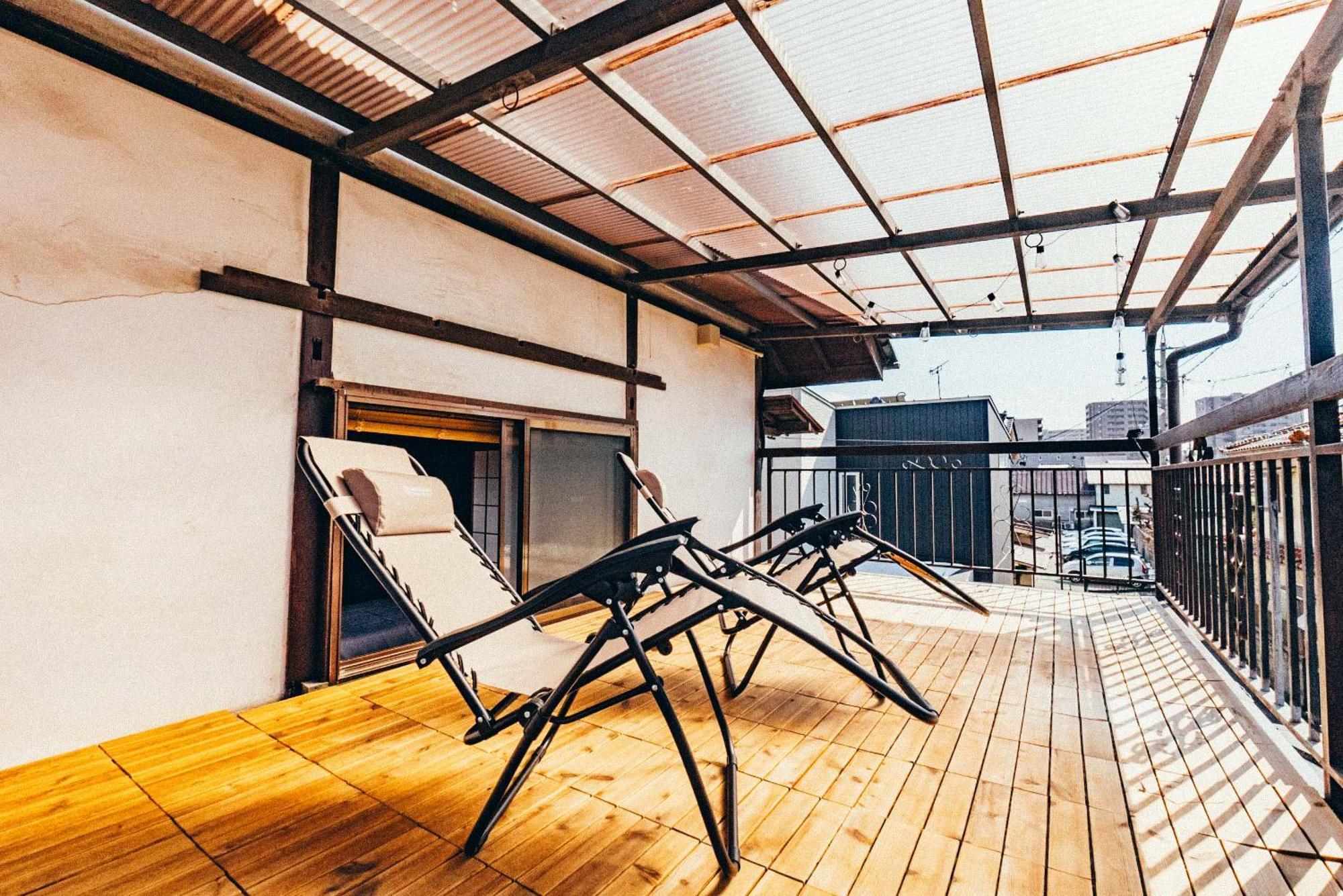 松本市の一棟貸し切りできる古民家 エクステリア 写真